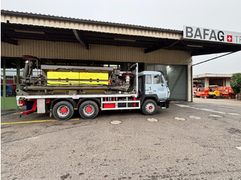 Curtainsider truck STEYR 26S32/ 6x4 Pisten Enteisung: picture 2