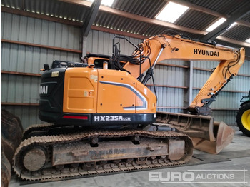 Crawler excavator 2018 Hyundai HX235LCR: picture 2