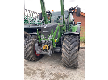 Farm tractor FENDT 718 Vario