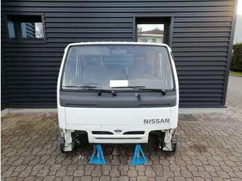Cab and interior for Truck Nissan CABSTAR (1996-2006): picture 2