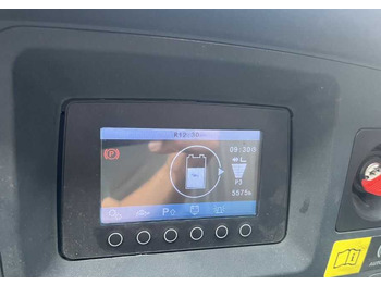 Reach truck Jungheinrich ETV214: picture 5 Reach truck Jungheinrich ETV214: picture 5