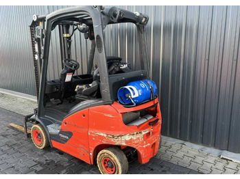 LPG forklift Linde H16T-01: picture 3 LPG forklift Linde H16T-01: picture 3