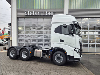 New Tractor unit Iveco X-Way AS440X57TZ/P ON+ 6x4 Intarder 2xBett Iveco X-Way AS440X57TZ/P ON+ 6x4 Intarder 2xBett: picture 4