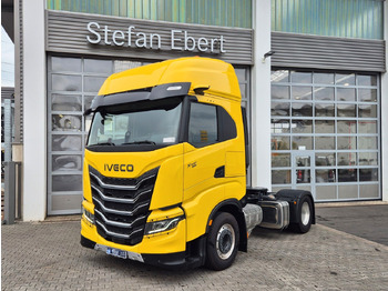 Tractor unit IVECO X-WAY