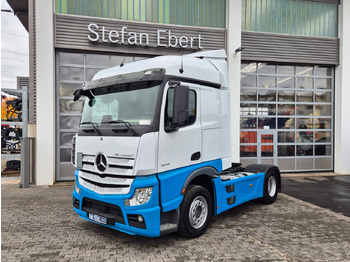 Tractor unit MERCEDES-BENZ Actros 1845