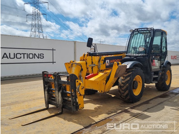 Telescopic handler JCB