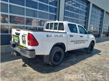 Pickup truck 2022 Toyota Hilux: picture 1