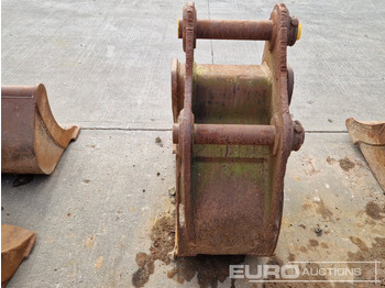 Bucket JCB 24" Digging Bucket 80mm Pin to suit 20 Ton Excavator: picture 4