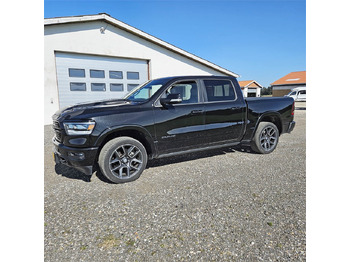 Pickup truck DODGE