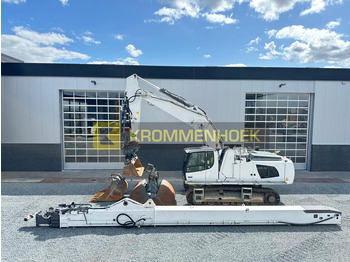 Excavator LIEBHERR R 946