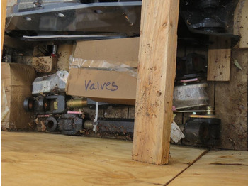 New Engine for Agricultural machinery CNH Rear end - Quadtrac / Steiger / T9 - 51585501: picture 3 New Engine for Agricultural machinery CNH Rear end - Quadtrac / Steiger / T9 - 51585501: picture 3