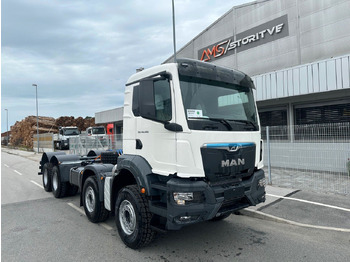 Cab chassis truck MAN