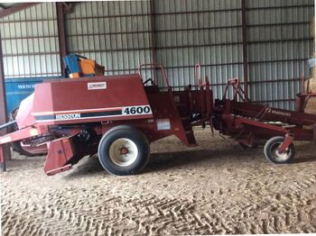 Square baler Hesston 4600: picture 1