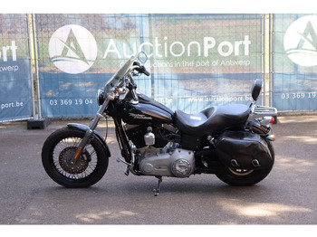 Motorcycle Harley-Davidson Dyna Street Bob: picture 2