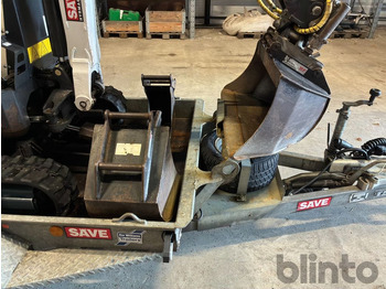 Mini excavator Bobcat E10: picture 3