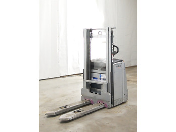 Stacker STILL