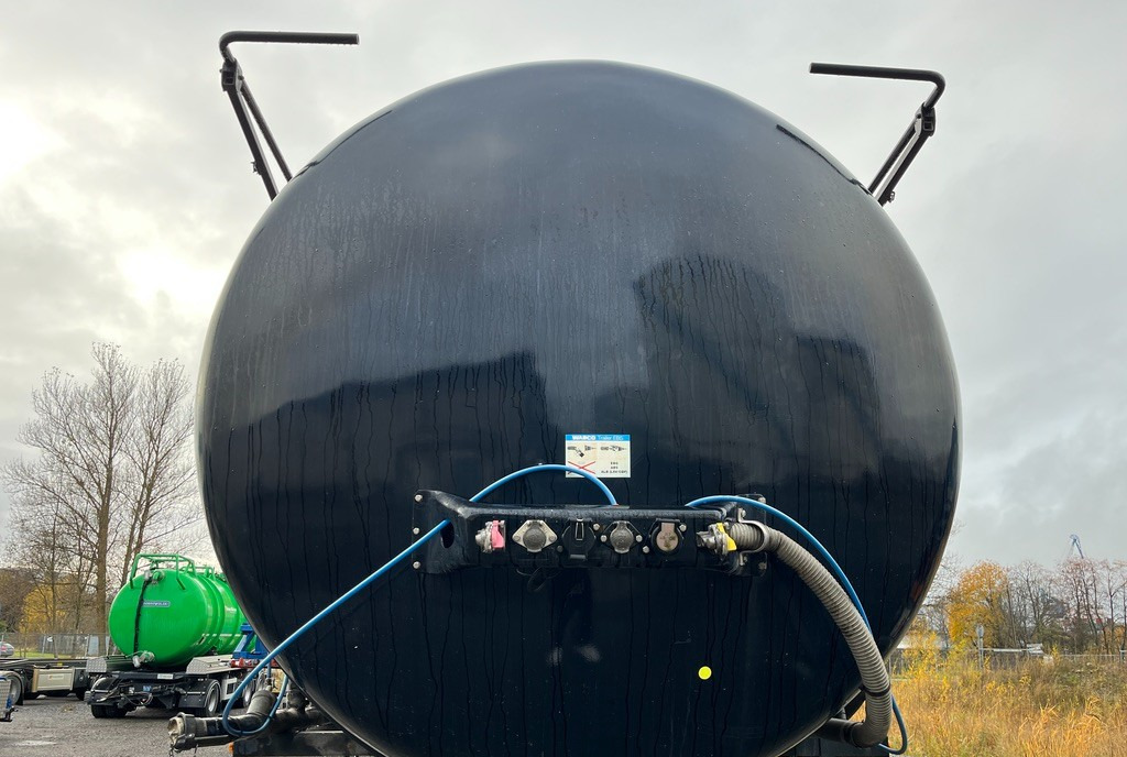 2009 KÄSSBOHRER STS32 ADR tanker semi-trailer - Tank semi-trailer: picture 5 2009 KÄSSBOHRER STS32 ADR tanker semi-trailer - Tank semi-trailer: picture 5