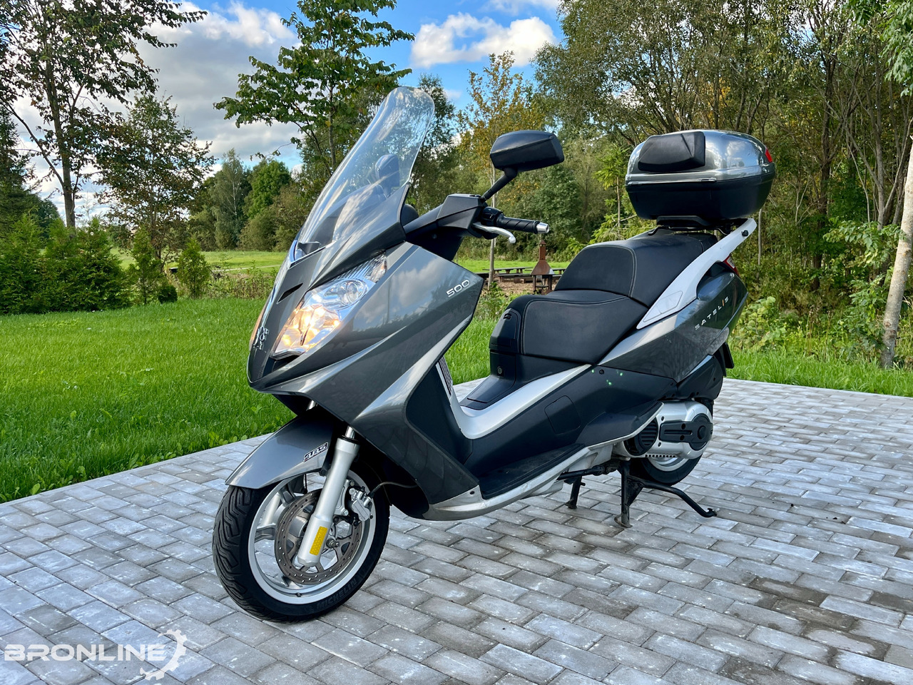 2010 PEUGEOT SATELIS 500cc - Motorcycle: picture 2 2010 PEUGEOT SATELIS 500cc - Motorcycle: picture 2