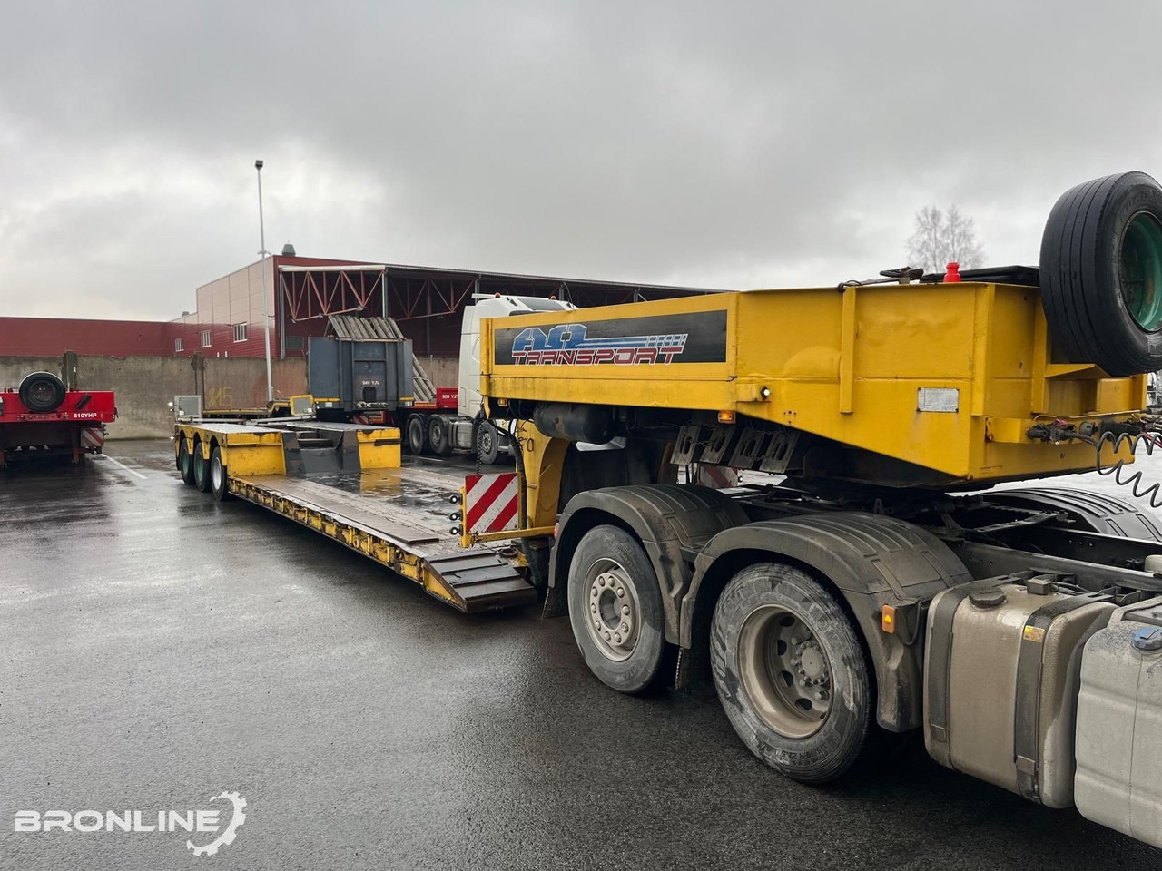 Faymonville STBZ-3VA Low-Bed 3-axle Trailer - Autotransporter semi-trailer: picture 3 Faymonville STBZ-3VA Low-Bed 3-axle Trailer - Autotransporter semi-trailer: picture 3
