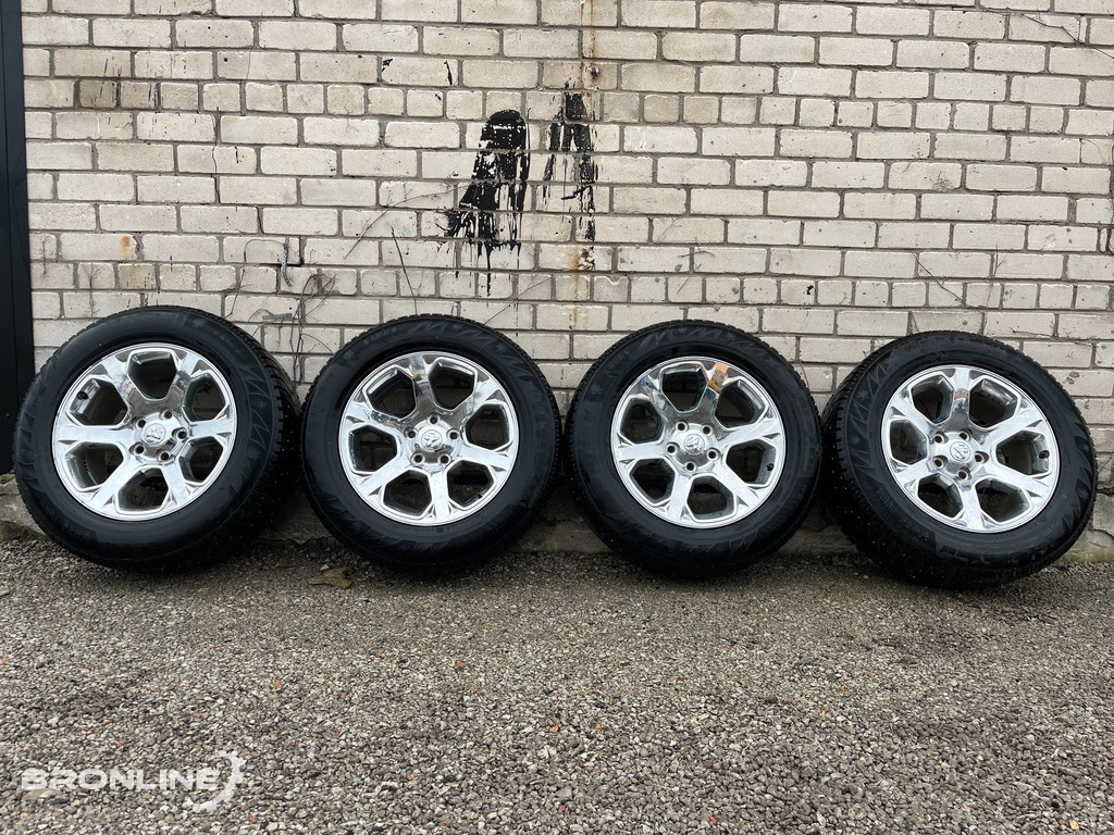RAM 1500 Wheels 275/60 R20 - Wheel and tire package: picture 2 RAM 1500 Wheels 275/60 R20 - Wheel and tire package: picture 2