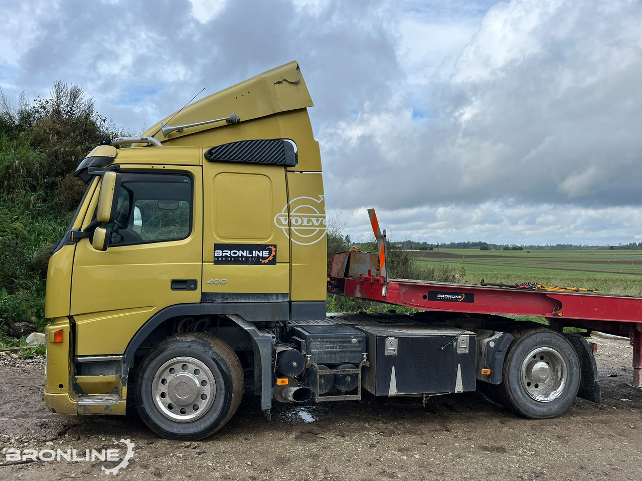 2006 Volvo FM400 + 2000 FLIEGL SZS 280 Flatbed - Tractor unit: picture 4 2006 Volvo FM400 + 2000 FLIEGL SZS 280 Flatbed - Tractor unit: picture 4