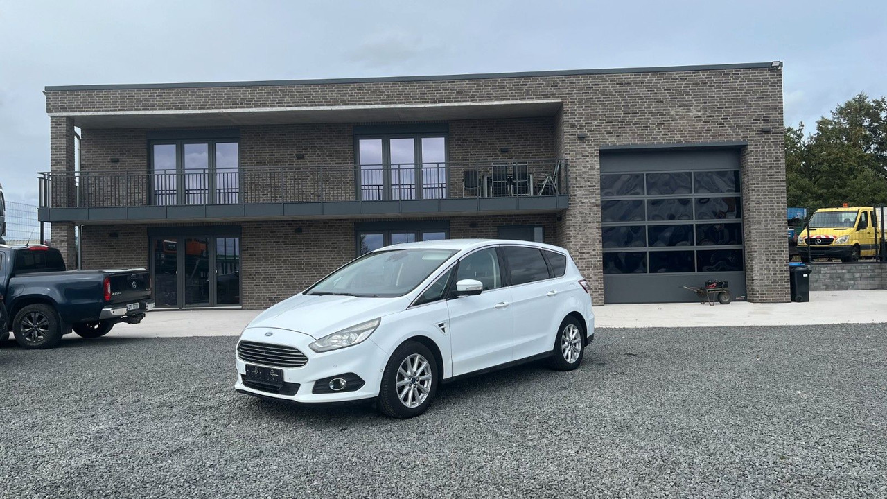 Ford S-Max S-MAX Titanium 2.0 TDCI - Estate car: picture 1 Ford S-Max S-MAX Titanium 2.0 TDCI - Estate car: picture 1