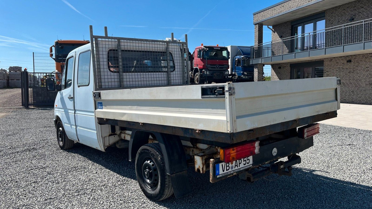 Mercedes-Benz Sprinter 312 D Pritsche Doka - Flatbed van, Combi van: picture 5 Mercedes-Benz Sprinter 312 D Pritsche Doka - Flatbed van, Combi van: picture 5