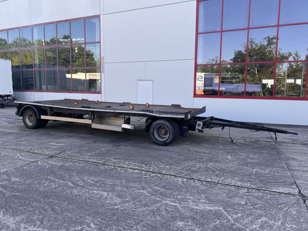 2 Achs Kombi- Anhänger für Abroll- oder Absetzm - Roll-off/ Skip trailer: picture 1 2 Achs Kombi- Anhänger für Abroll- oder Absetzm - Roll-off/ Skip trailer: picture 1