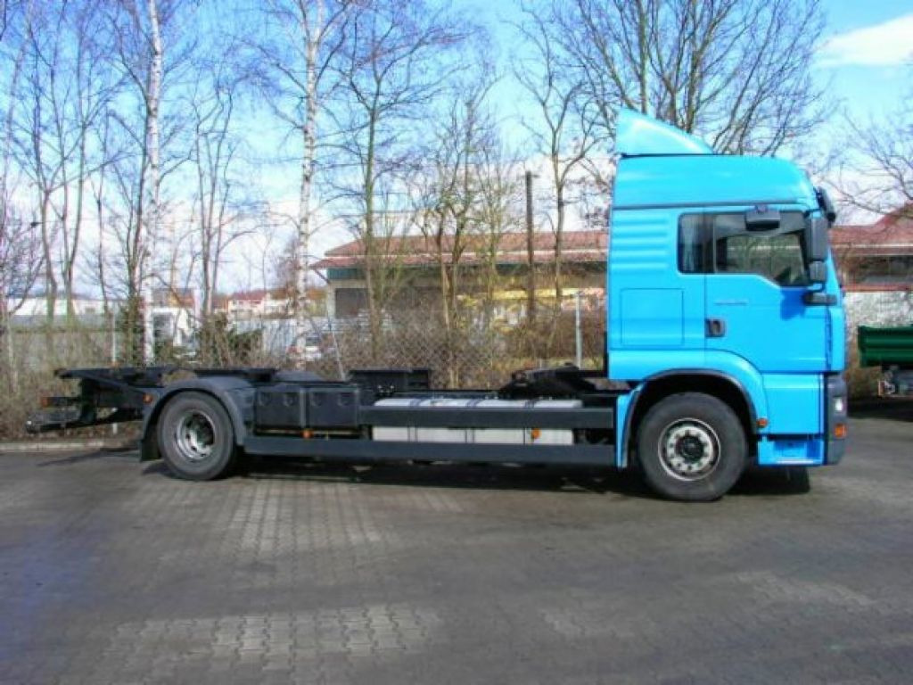 MAN 18.410 TGA2 Achs BDF- LKW - Container transporter/ Swap body truck: picture 5 MAN 18.410 TGA2 Achs BDF- LKW - Container transporter/ Swap body truck: picture 5