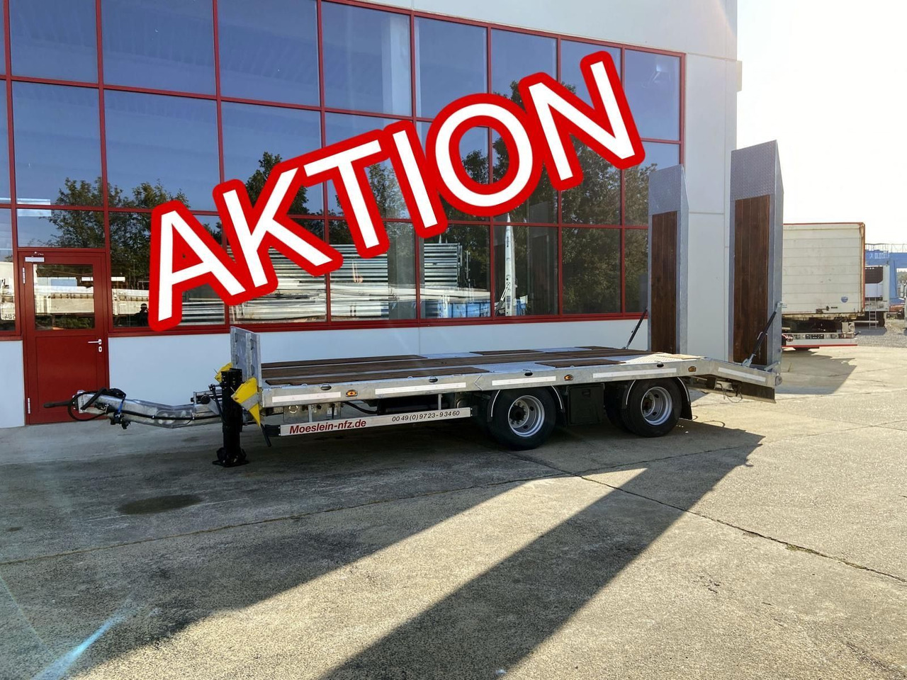 Möslein 21 t Tandemtieflader, Luftgefedert, NEU - Low loader trailer: picture 1 Möslein 21 t Tandemtieflader, Luftgefedert, NEU - Low loader trailer: picture 1