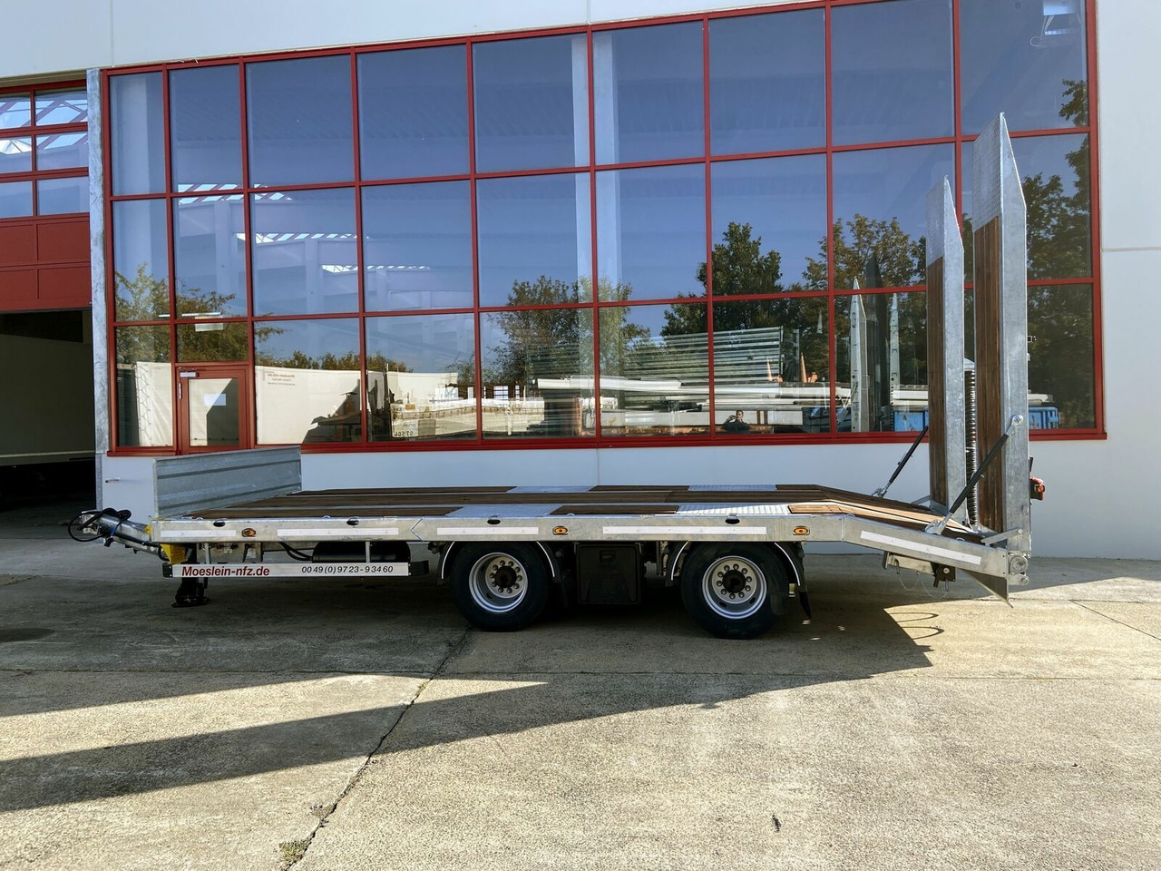 Möslein 21 t Tandemtieflader, Luftgefedert, NEU - Low loader trailer: picture 5 Möslein 21 t Tandemtieflader, Luftgefedert, NEU - Low loader trailer: picture 5