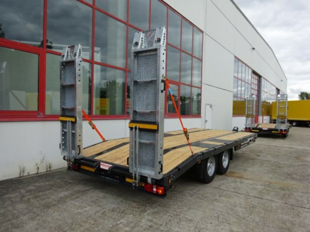 Möslein Neuer Tandemtieflader 13 t GG, 6,28 m Ladefläch - Low loader trailer: picture 3 Möslein Neuer Tandemtieflader 13 t GG, 6,28 m Ladefläch - Low loader trailer: picture 3