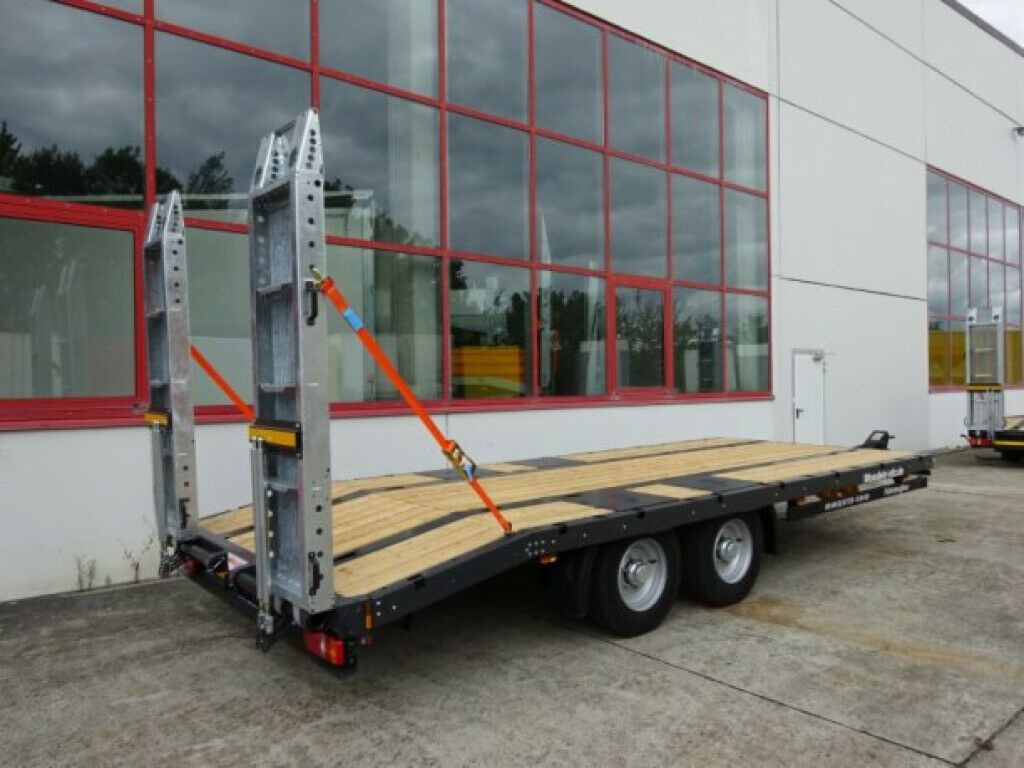 Möslein Neuer Tandemtieflader 13 t GG, 6,28 m Ladefläch - Low loader trailer: picture 2 Möslein Neuer Tandemtieflader 13 t GG, 6,28 m Ladefläch - Low loader trailer: picture 2
