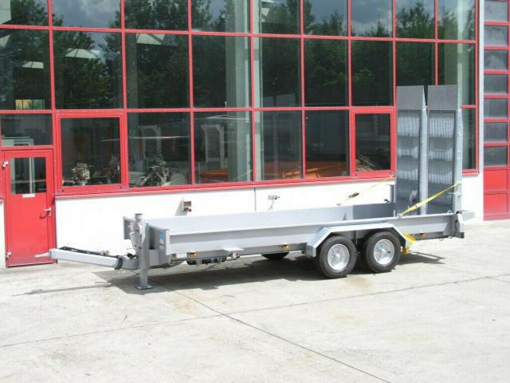Möslein Tieflader für Fräsen breiten Rampen, Neu - Low loader trailer: picture 1 Möslein Tieflader für Fräsen breiten Rampen, Neu - Low loader trailer: picture 1