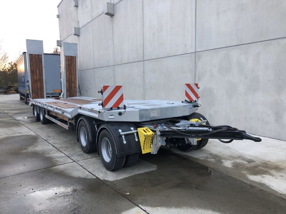 Möslein neuer 4 Achs Tieflader hydraulischen Rampen - Low loader trailer: picture 4 Möslein neuer 4 Achs Tieflader hydraulischen Rampen - Low loader trailer: picture 4