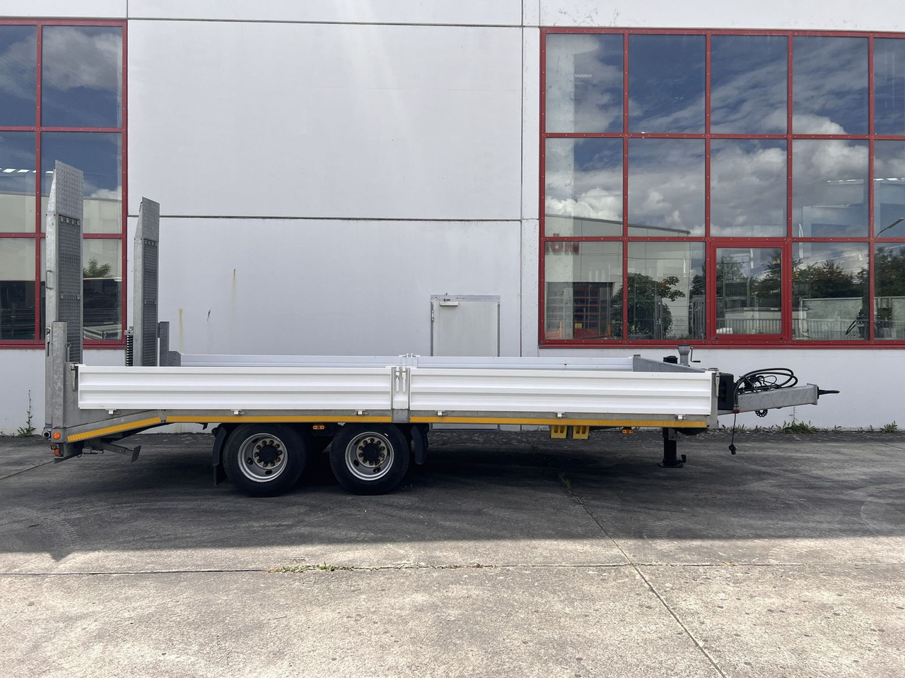 Müller-Mitteltal 14 t Tandemtieflader, wenig Benutzt - Low loader trailer: picture 1 Müller-Mitteltal 14 t Tandemtieflader, wenig Benutzt - Low loader trailer: picture 1