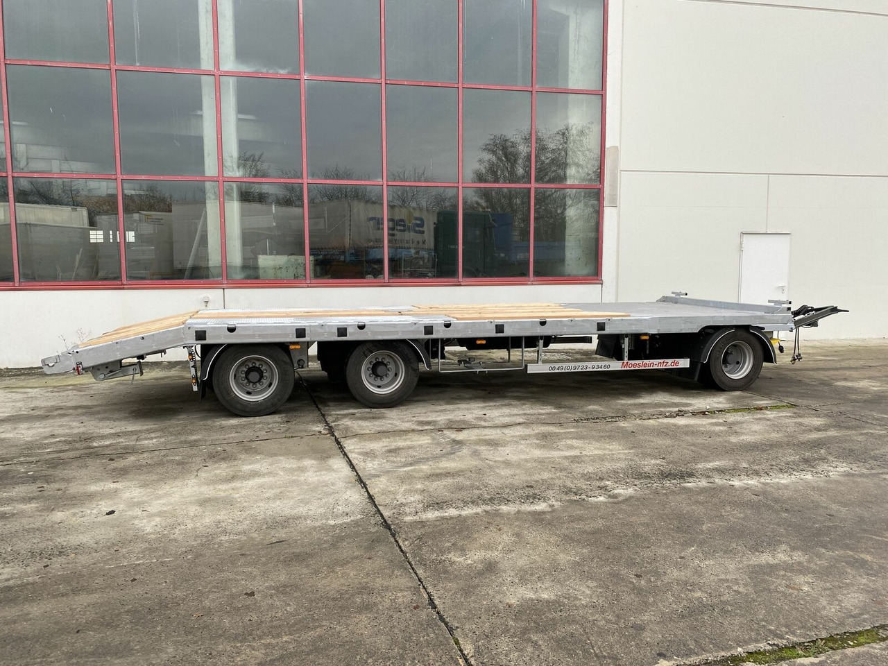 Möslein 3 Achs Plato- Tieflader- Anhänger 9 m - Semi-trailer: picture 5 Möslein 3 Achs Plato- Tieflader- Anhänger 9 m - Semi-trailer: picture 5