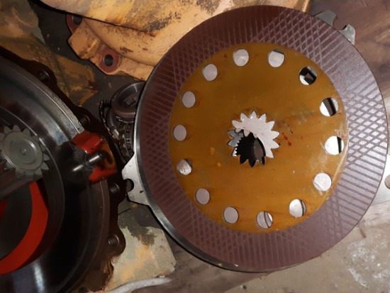 CASE 580K (DISCO DE FRENO) - Brake parts for Construction machinery: picture 1 CASE 580K (DISCO DE FRENO) - Brake parts for Construction machinery: picture 1