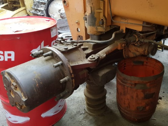 CASE 788, 1088, 1188 (EJES) - Axle and parts for Construction machinery: picture 3 CASE 788, 1088, 1188 (EJES) - Axle and parts for Construction machinery: picture 3