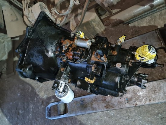 CATERPILLAR 416, 426, 426B, 428 (CAJA DE CAMBIOS) - Transmission for Construction machinery: picture 3 CATERPILLAR 416, 426, 426B, 428 (CAJA DE CAMBIOS) - Transmission for Construction machinery: picture 3