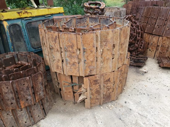 FIAT 14 (CADENAS) - Undercarriage parts for Construction machinery: picture 1 FIAT 14 (CADENAS) - Undercarriage parts for Construction machinery: picture 1