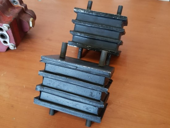 FIAT ALLIS 175, FD14 (TACOS DE CARRO) - Undercarriage parts for Construction machinery: picture 1 FIAT ALLIS 175, FD14 (TACOS DE CARRO) - Undercarriage parts for Construction machinery: picture 1