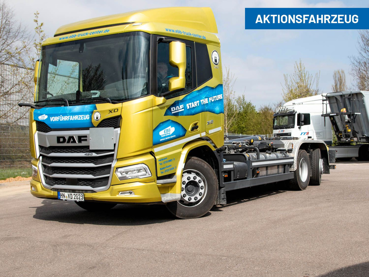DAF FAN XD 450 SL Meiller Abrollkipper DAF FAN XD 450 SL Meiller Abrollkipper - Hook lift truck: picture 1 DAF FAN XD 450 SL Meiller Abrollkipper DAF FAN XD 450 SL Meiller Abrollkipper - Hook lift truck: picture 1