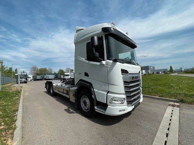DAF FAN XF 480 NGD - Hook lift truck: picture 2 DAF FAN XF 480 NGD - Hook lift truck: picture 2