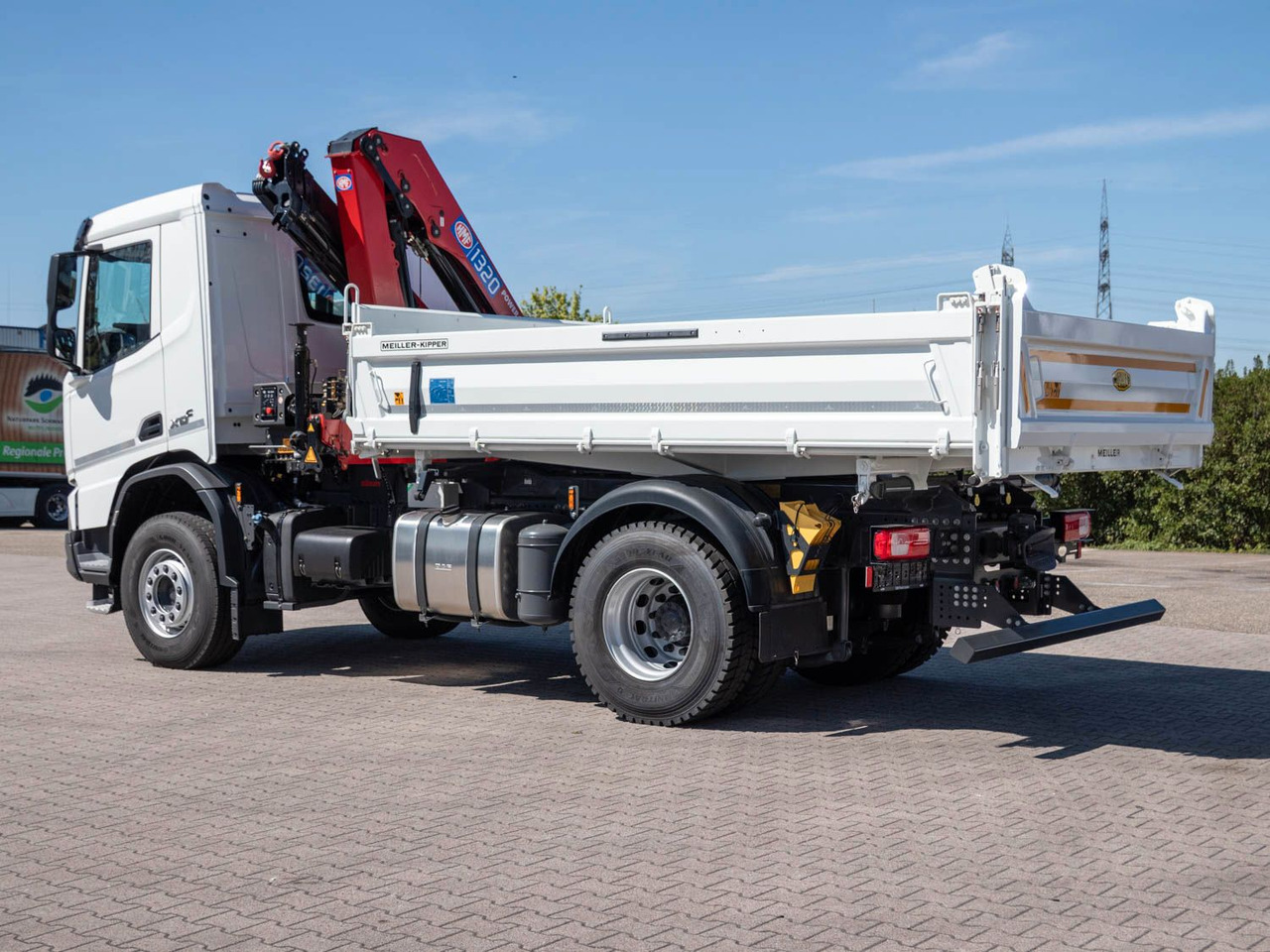 DAF XDC 370 FA Meiller Krankipper HMF DAF XDC 370 FA Meiller Krankipper HMF - Tipper: picture 5 DAF XDC 370 FA Meiller Krankipper HMF DAF XDC 370 FA Meiller Krankipper HMF - Tipper: picture 5