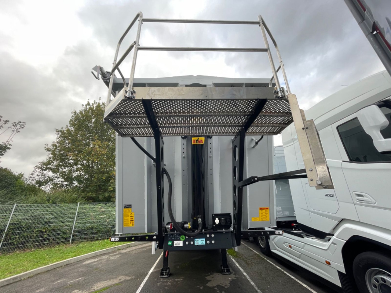Wielton Bulk Master 51 cbm 3-Achs Alukipper Wielton Bulk Master 51 cbm 3-Achs Alukipper - Tipper semi-trailer: picture 2 Wielton Bulk Master 51 cbm 3-Achs Alukipper Wielton Bulk Master 51 cbm 3-Achs Alukipper - Tipper semi-trailer: picture 2