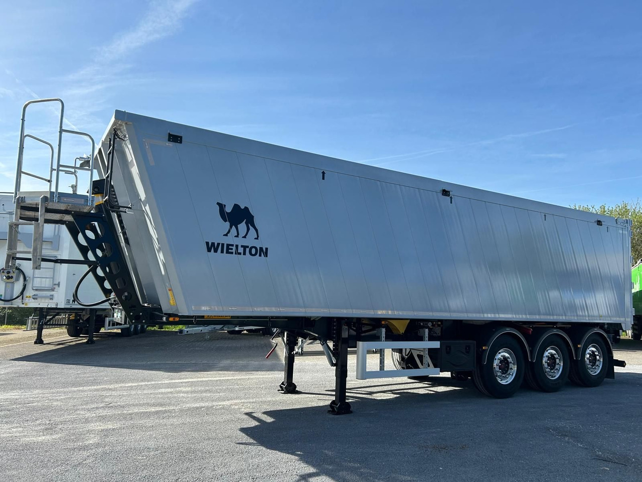 Wielton Bulk Master 51 cbm - Tipper semi-trailer: picture 3 Wielton Bulk Master 51 cbm - Tipper semi-trailer: picture 3