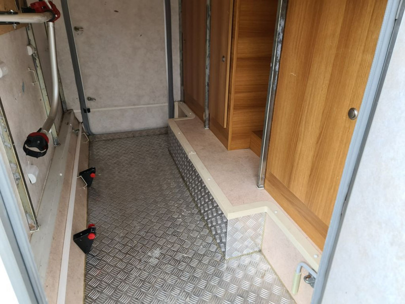 Leasing of Ford CAMPER FORD RIMOR SPA Ford CAMPER FORD RIMOR SPA: picture 6