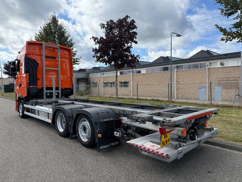 Renault T 460 verhuiswagen 2018 met 180.000 km !!! - Container transporter/ Swap body truck: picture 2 Renault T 460 verhuiswagen 2018 met 180.000 km !!! - Container transporter/ Swap body truck: picture 2