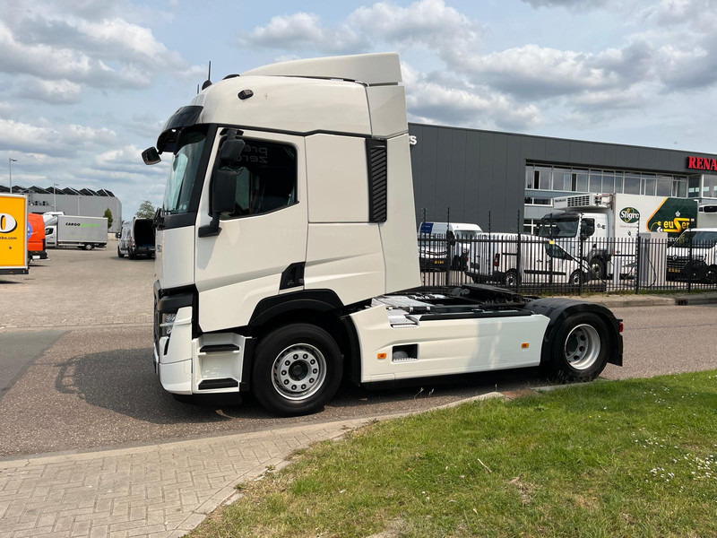 Renault T-13 Evo 480 T4x2, Sleeper Cabine, Airco, Nav, Camera - Tractor unit: picture 2 Renault T-13 Evo 480 T4x2, Sleeper Cabine, Airco, Nav, Camera - Tractor unit: picture 2